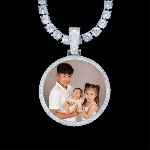 925S & VVS Moissanite 3D Circle Custom Picture Pendant