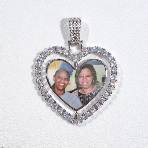 3D Spinning 2-Faced Heart Custom Picture Pendant