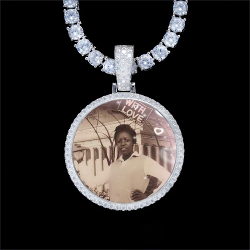 925S & VVS Moissanite 3D Circle Custom Picture Pendant