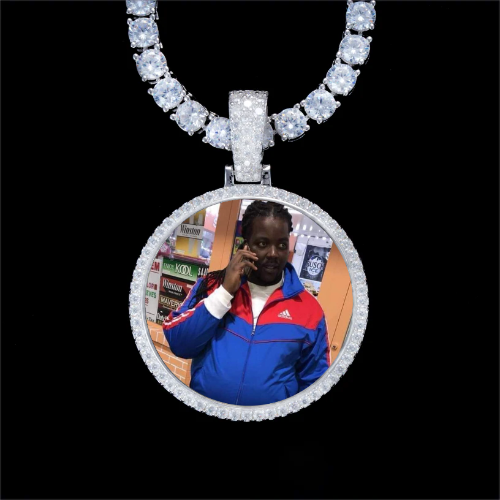 925S & VVS Moissanite 3D Circle Custom Picture Pendant