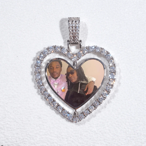 3D Spinning 2-Faced Heart Custom Picture Pendant