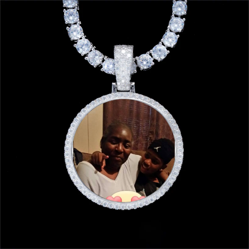925S & VVS Moissanite 3D Circle Custom Picture Pendant