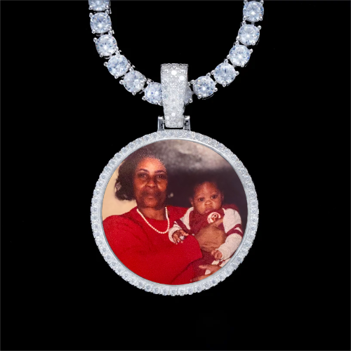 925S & VVS Moissanite 3D Circle Custom Picture Pendant