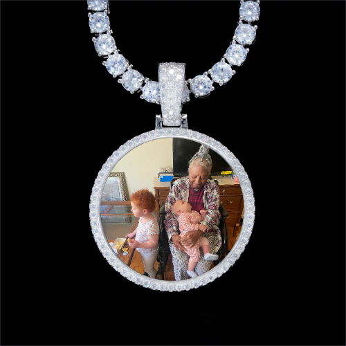 925S & VVS Moissanite 3D Circle Custom Picture Pendant