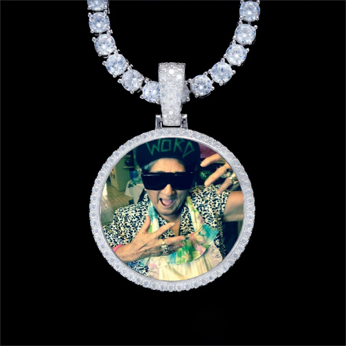 925S & VVS Moissanite 3D Circle Custom Picture Pendant