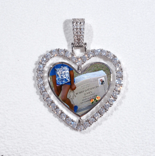 3D Spinning 2-Faced Heart Custom Picture Pendant