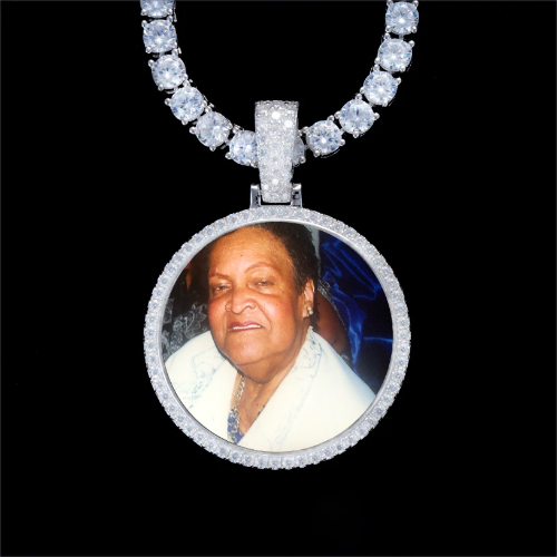 925S & VVS Moissanite 3D Circle Custom Picture Pendant