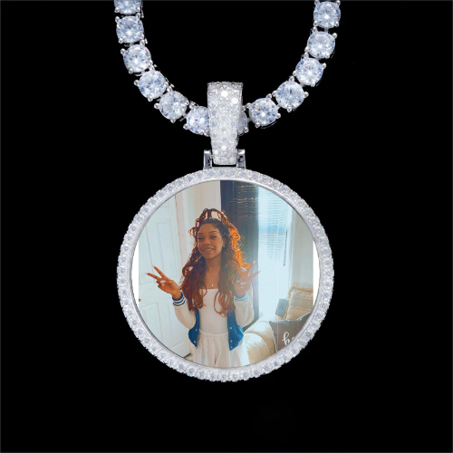 925S & VVS Moissanite 3D Circle Custom Picture Pendant