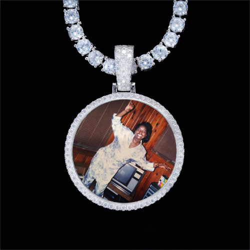 925S & VVS Moissanite 3D Circle Custom Picture Pendant