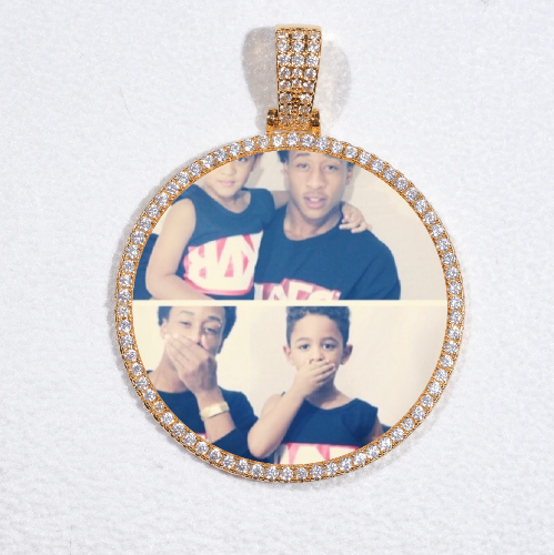 MEDIUM 3D CIRCLE CUSTOM PICTURE PENDANT