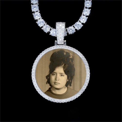 925S & VVS Moissanite 3D Circle Custom Picture Pendant