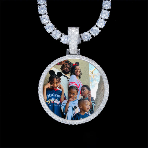 925S & VVS Moissanite 3D Circle Custom Picture Pendant