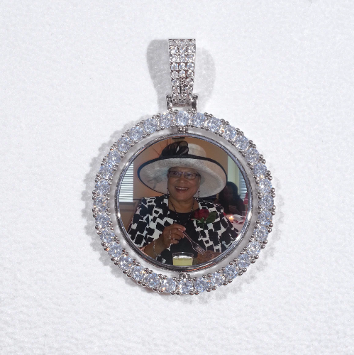 3D Spinning 2-Faced Custom Picture Pendant