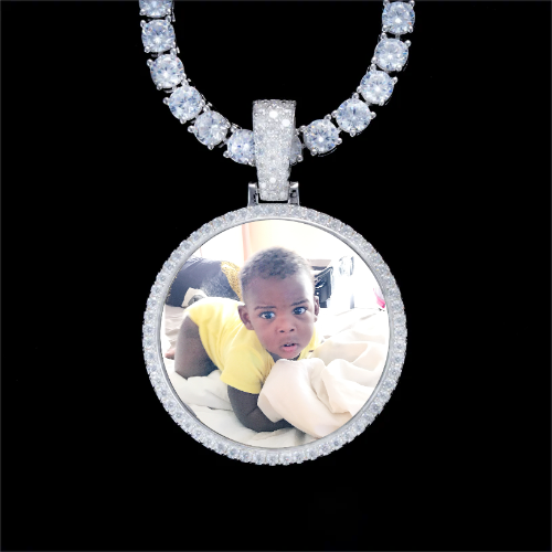 925S & VVS Moissanite 3D Circle Custom Picture Pendant