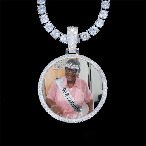 925S & VVS Moissanite 3D Circle Custom Picture Pendant