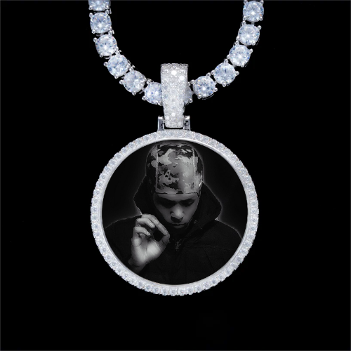 925S & VVS Moissanite 3D Circle Custom Picture Pendant