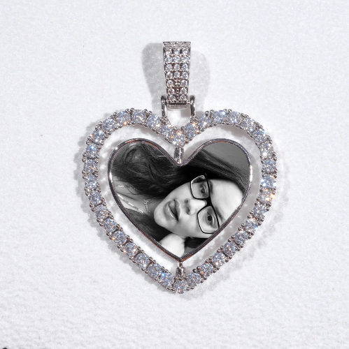 3D Spinning 2-Faced Heart Custom Picture Pendant