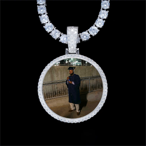 925S & VVS Moissanite 3D Circle Custom Picture Pendant