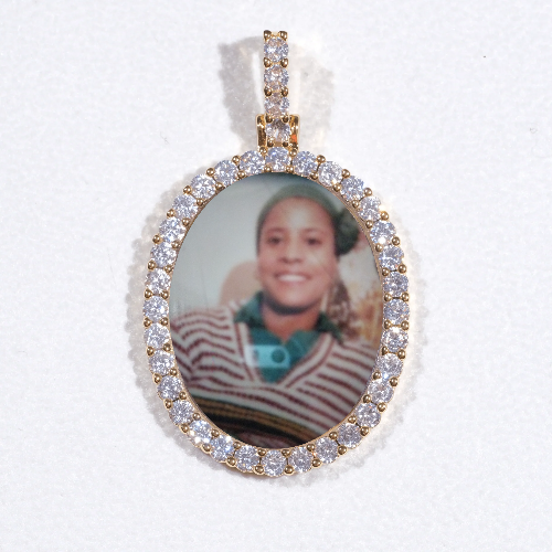 3D Oval Custom Picture Pendant