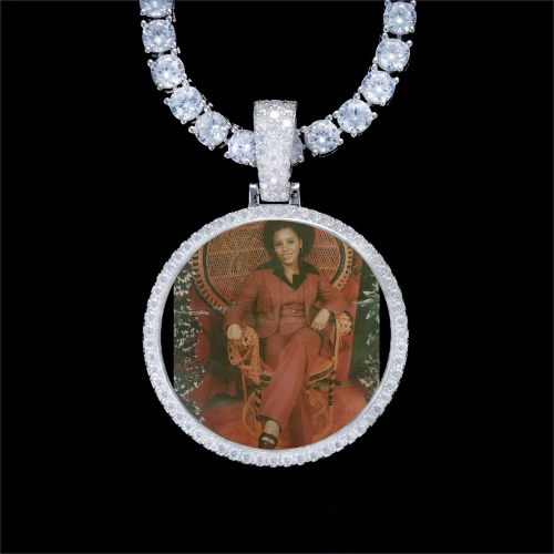 925S & VVS Moissanite 3D Circle Custom Picture Pendant