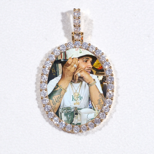 3D Oval Custom Picture Pendant