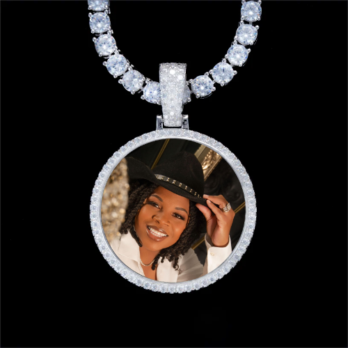 925S & VVS Moissanite 3D Circle Custom Picture Pendant