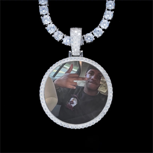 925S & VVS Moissanite 3D Circle Custom Picture Pendant