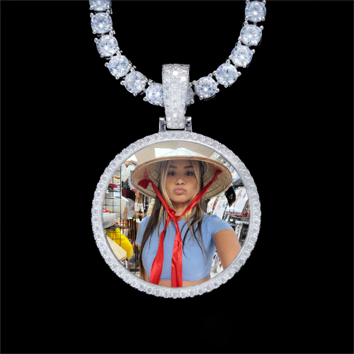925S & VVS Moissanite 3D Circle Custom Picture Pendant