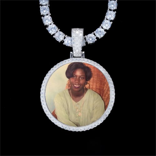 925S & VVS Moissanite 3D Circle Custom Picture Pendant