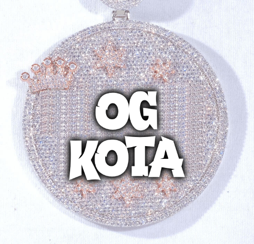CUSTOM LETTER NECKLACE 3D BIG CROWN DISC