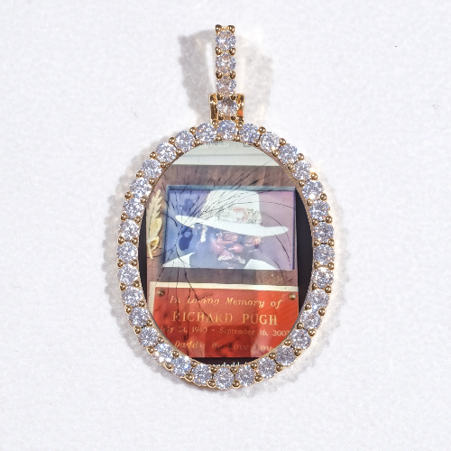 3D Oval Custom Picture Pendant