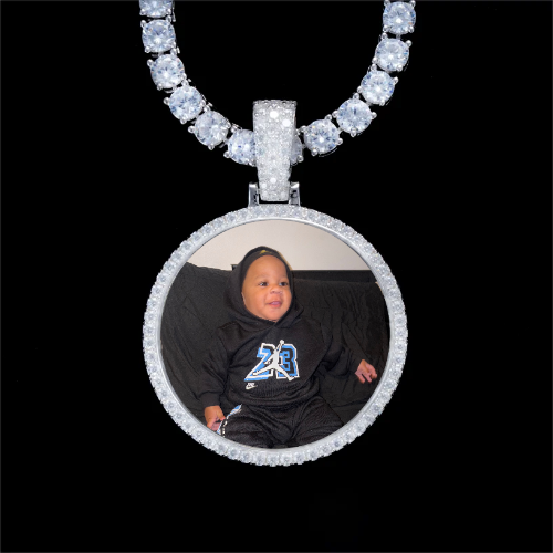 925S & VVS Moissanite 3D Circle Custom Picture Pendant