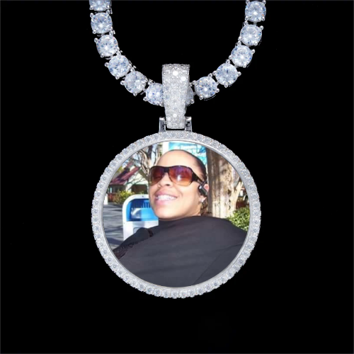 925S & VVS Moissanite 3D Circle Custom Picture Pendant