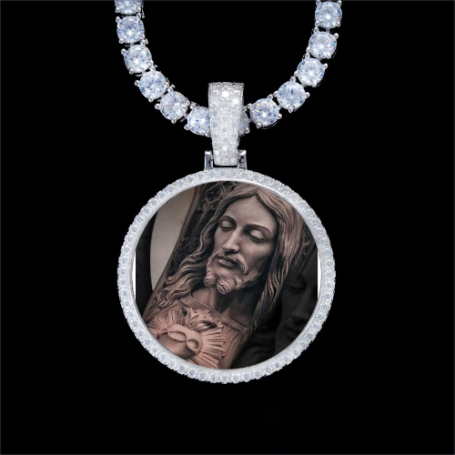 925S & VVS Moissanite 3D Circle Custom Picture Pendant