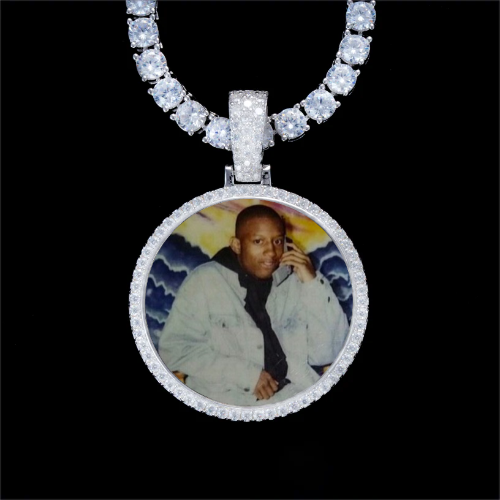 925S & VVS Moissanite 3D Circle Custom Picture Pendant