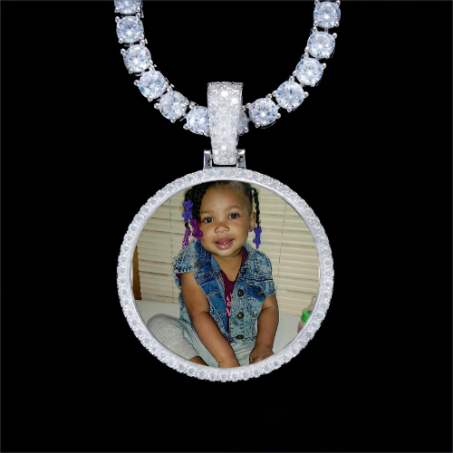 925S & VVS Moissanite 3D Circle Custom Picture Pendant