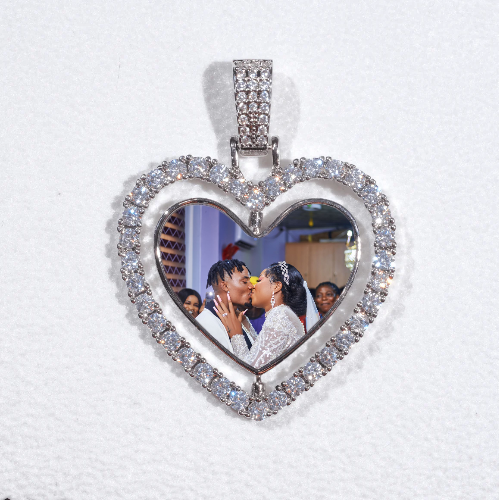 3D Spinning 2-Faced Heart Custom Picture Pendant