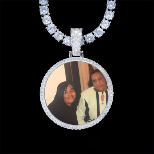 925S & VVS Moissanite 3D Circle Custom Picture Pendant