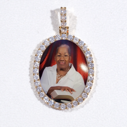 3D Oval Custom Picture Pendant