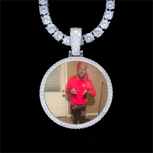 925S & VVS Moissanite 3D Circle Custom Picture Pendant