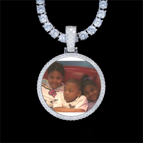 925S & VVS Moissanite 3D Circle Custom Picture Pendant