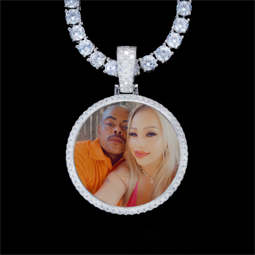 925S & VVS Moissanite 3D Circle Custom Picture Pendant