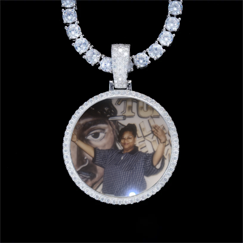 925S & VVS Moissanite 3D Circle Custom Picture Pendant