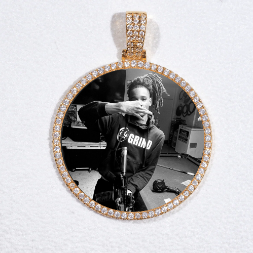 MEDIUM 3D CIRCLE CUSTOM PICTURE PENDANT