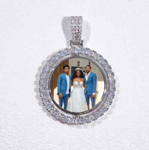 3D Spinning 2-Faced Custom Picture Pendant