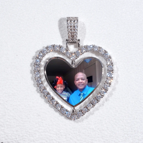 3D Spinning 2-Faced Heart Custom Picture Pendant