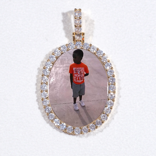 3D Oval Custom Picture Pendant