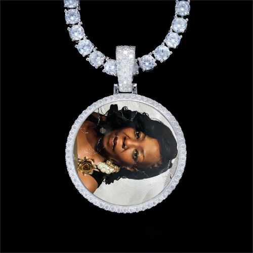 925S & VVS Moissanite 3D Circle Custom Picture Pendant