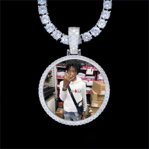 925S & VVS Moissanite 3D Circle Custom Picture Pendant