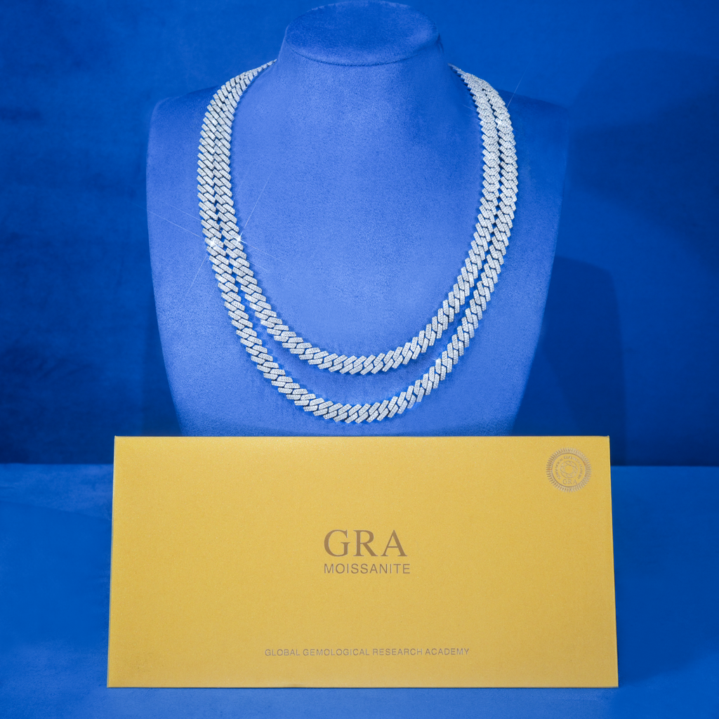 VVS Moissanite 8.5MM Prong Cuban Link Chain